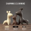 景德镇陶瓷摆件北欧客厅电视柜酒柜玄关鹿装饰品创意摆设创意摆设