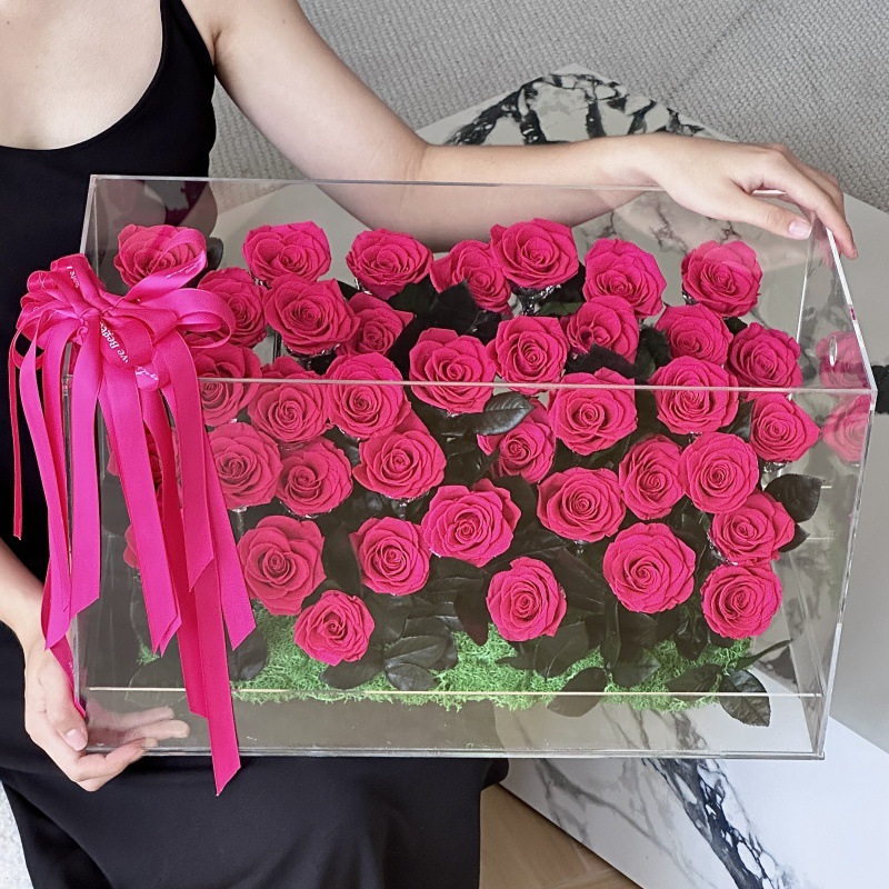 厂家直发玫瑰永生花巨型行李箱高级感花盒送女友闺蜜生日礼物批发