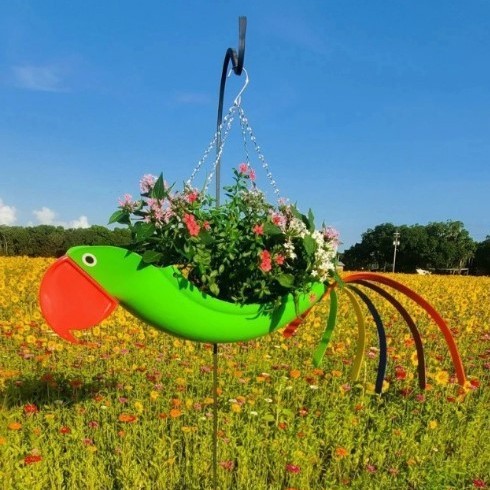 独立站新品Flying Parrot Flower Pot 彩色鹦鹉花盆园林装饰摆件