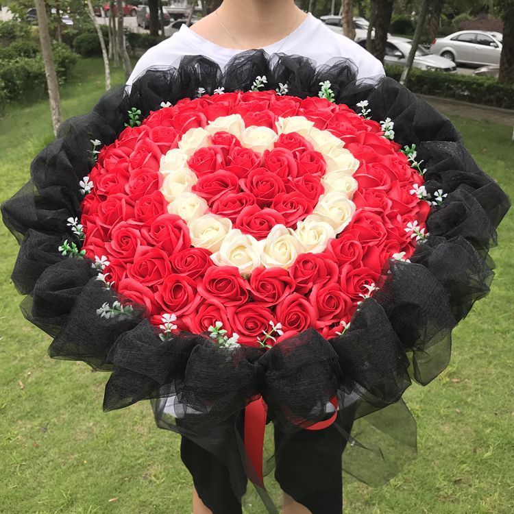 999朵玫瑰花束花表白订婚520走心礼品鲜花香皂花送女友结婚