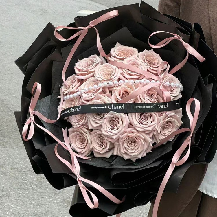 轻奢永生花仿真香皂花七夕芭蕾风送女友玫瑰花束蝴蝶结曼塔玫瑰花