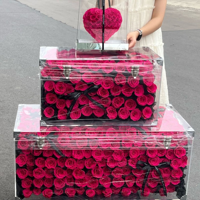 厂家直发玫瑰永生花巨型行李箱高级感花盒送女友闺蜜生日礼物批发