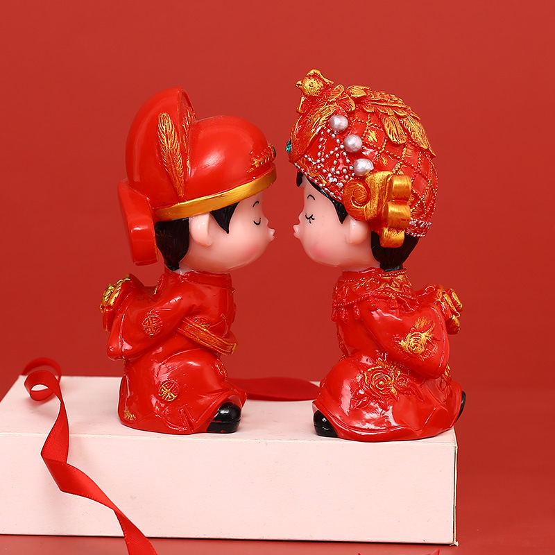 新婚结婚娃娃礼物送新人摆件礼品工艺创意家居搪胶工艺品一对实用