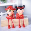 中式喜庆婚房装饰摆件吊脚亲嘴娃娃树脂工艺礼品家居创意手工精美