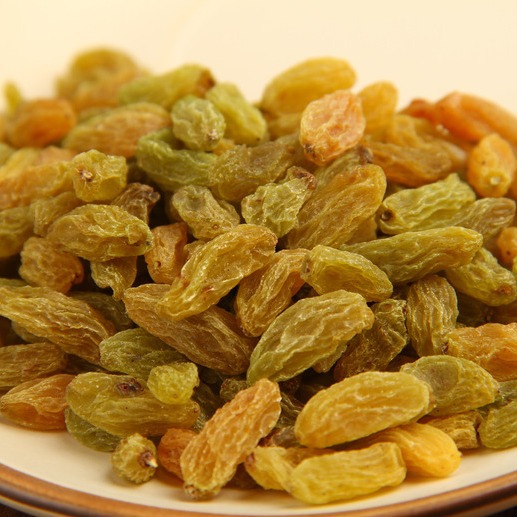 绿葡萄干蜜饯吐鲁番无核绿提子干儿童孕妇零食品批发袋装青葡萄