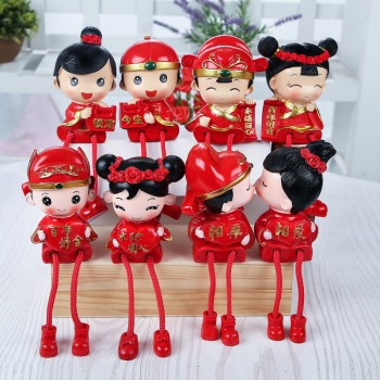 中式喜庆婚房装饰摆件吊脚亲嘴娃娃树脂工艺礼品家居创意手工精美