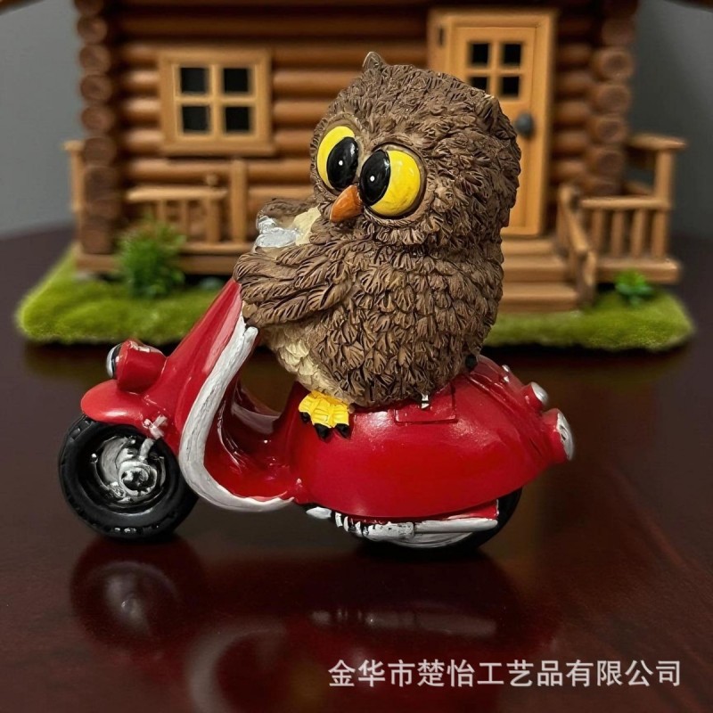 新款猫头鹰骑摩托卡通树脂工艺品创意办公家居桌面小摆件动物可爱