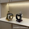 宇航员手表架装饰摆件老爷爷表台iWatch座托盘手表树脂展示架桌面