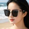 新款小香风墨镜女高级感时尚百搭气质太阳眼镜女防紫外线开车墨镜