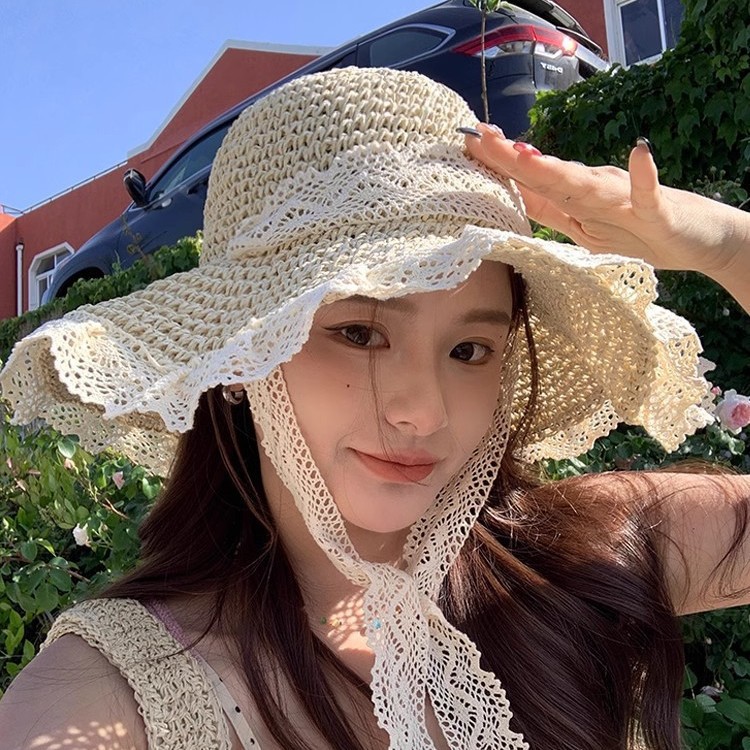 2025新款草帽女夏季出游防晒帽子蕾丝镂空草编沙滩海边大檐遮阳帽