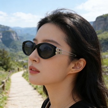 复古猫眼墨镜女2026新款高级感方圆脸显瘦偏光防紫外线太阳眼镜