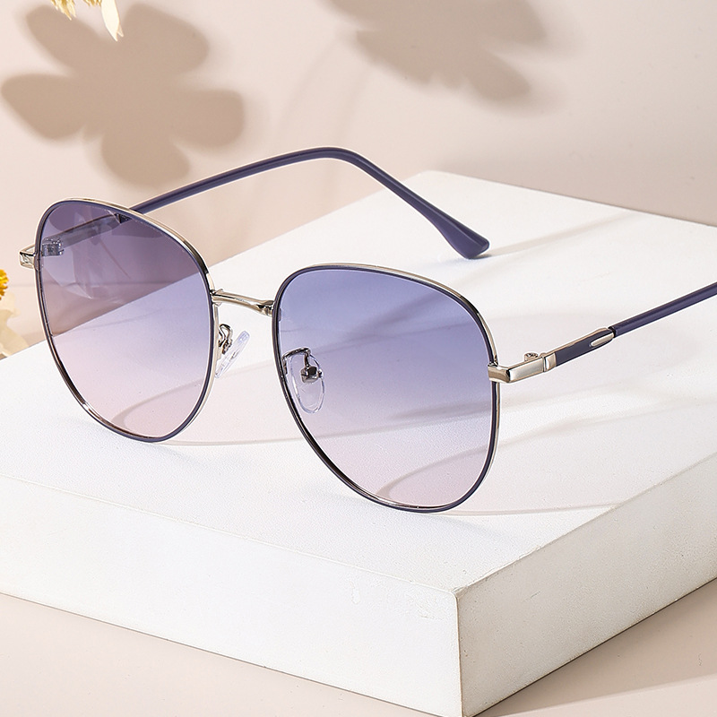 2025新款墨镜女款可配近视高级感开车防晒防紫外线专用偏光太阳镜