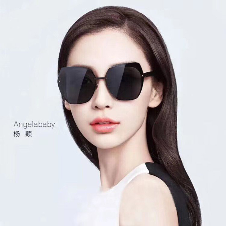 2026新款baby明星同款网红太阳镜偏光眼镜开车复古大框显瘦墨镜女