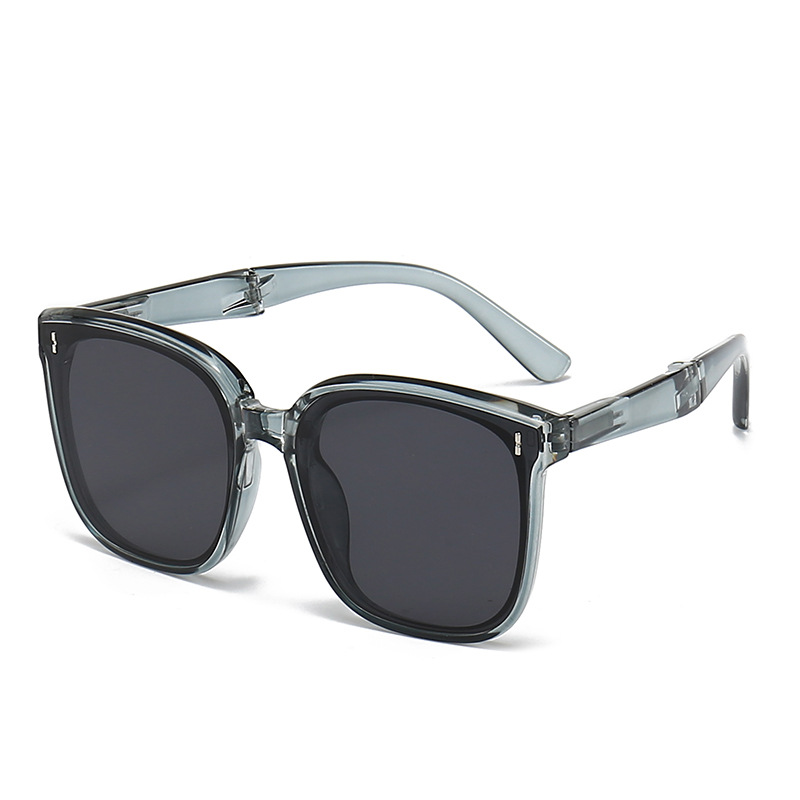 折叠墨镜女新款轻便口袋太阳镜男高级感户外开车防晒防紫外线眼镜
