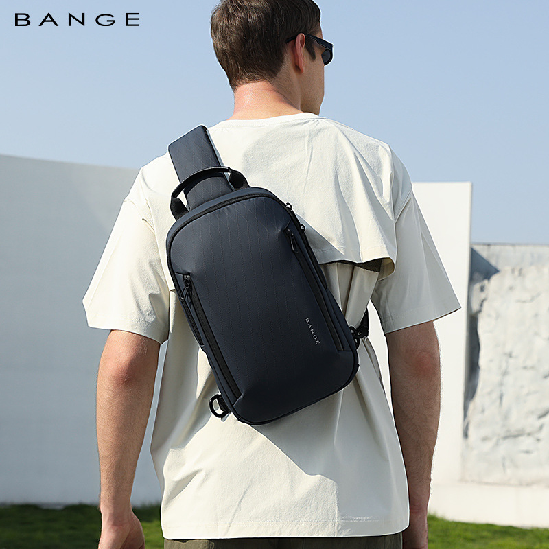 BANGE新款高级感男士胸包单肩包休闲大容量百搭斜挎包Sling bag
