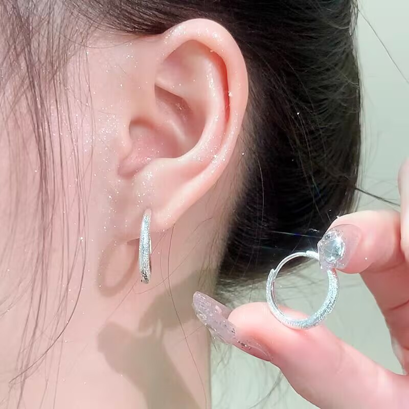 s925纯银耳针新款气质简约小巧耳钉女耳环养耳洞防堵耳饰首饰批发