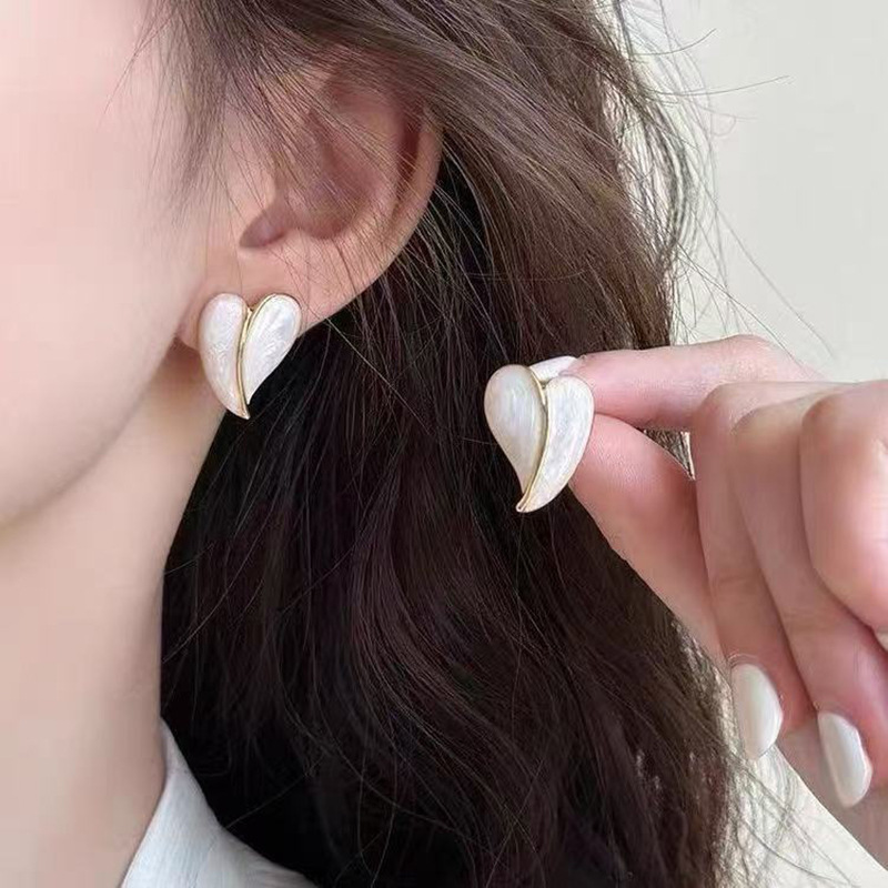 s925银耳钉女法式简约日常百搭耳环优雅潮2025爆款高级感饰品批发