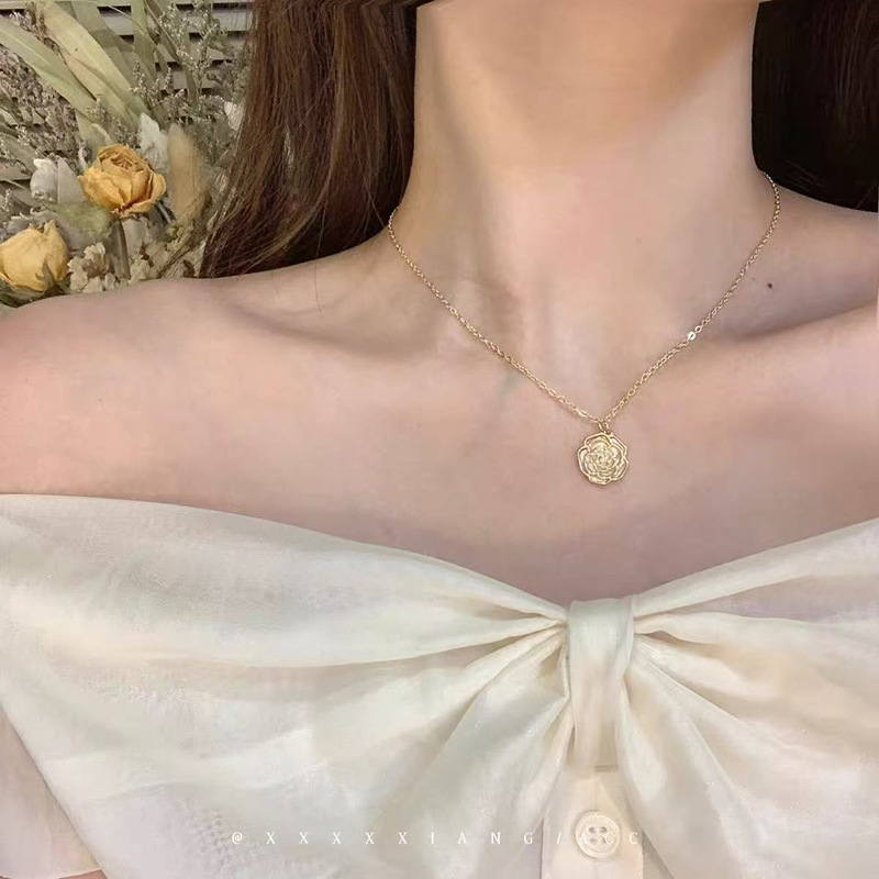 轻奢高级感超闪锆石项链女百搭小众设计气质不掉色简约锁骨链颈链