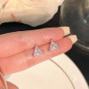 S925纯银针粉色锆石养耳洞耳钉女2025新款小众高级感睡觉免摘耳饰