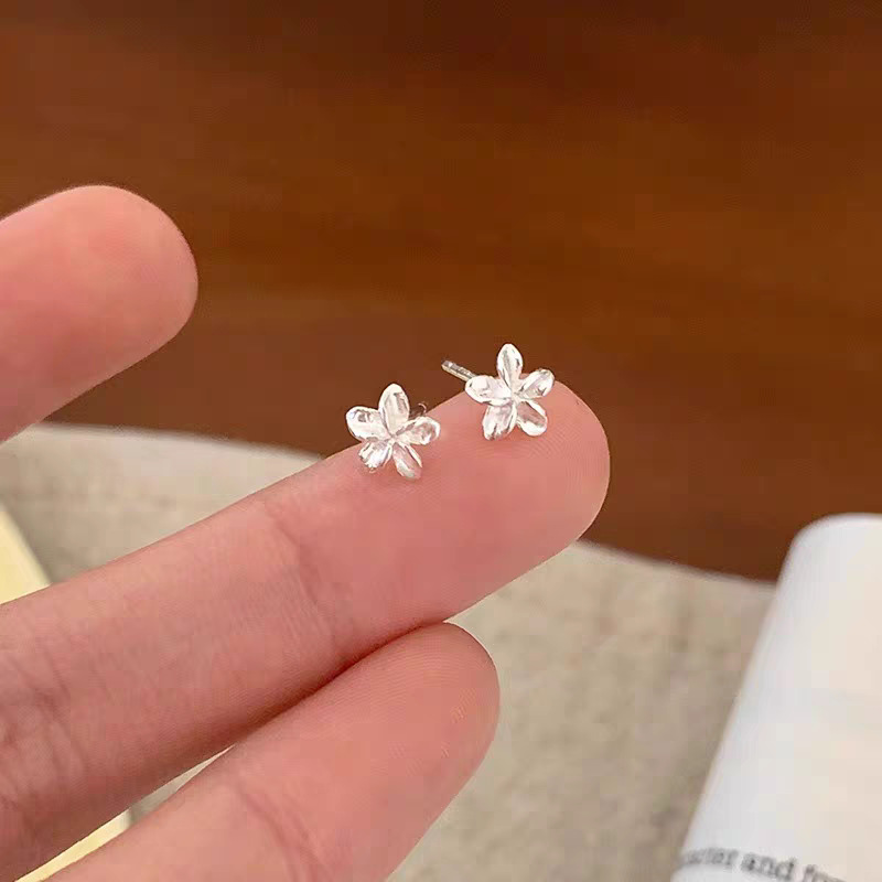 S925纯银蝴蝶耳钉女ins小众设计感睡觉免摘耳环简约养耳洞耳饰