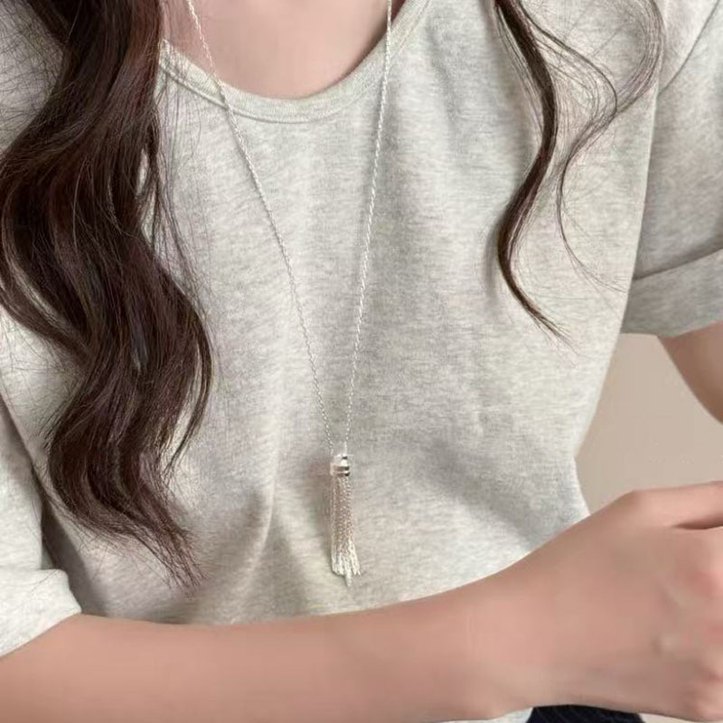 秋冬简约毛衣链女款大气小众高级感可调节项链配饰百搭长款项饰批