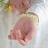 一件代发 新疆和田玉青白玉老型珠手链蚕丝玉猫眼玉石手链 男女款