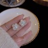 s925银珍珠耳钉女轻奢高级感小众网红百搭耳环2025年秋冬耳饰批发