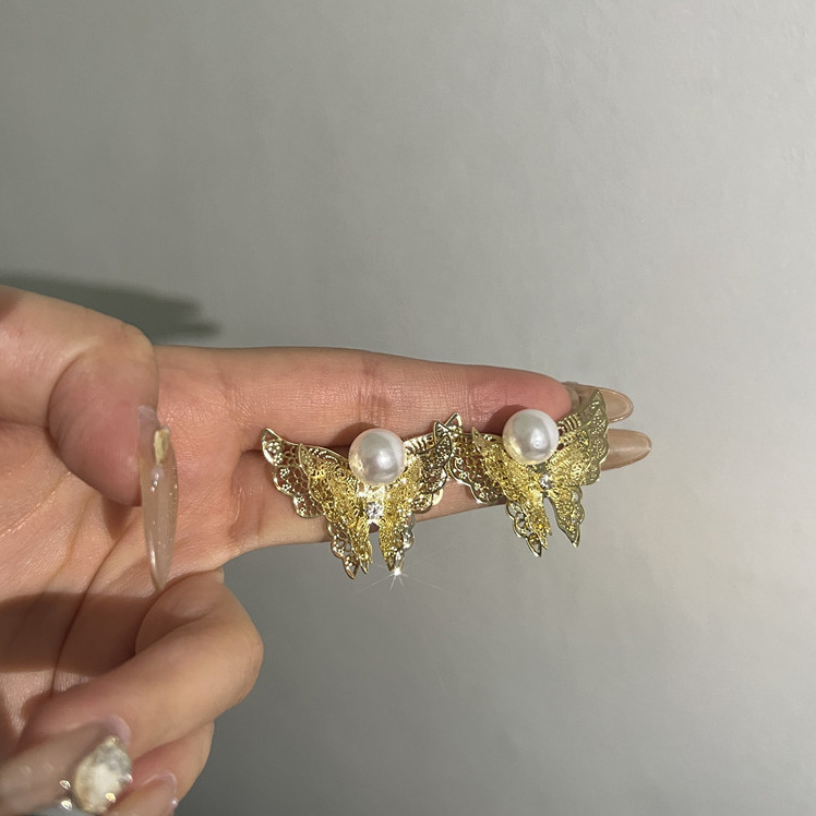 轻奢高级感圆圈耳环女超百搭质感光面金属耳圈耳饰小众设计感耳钉