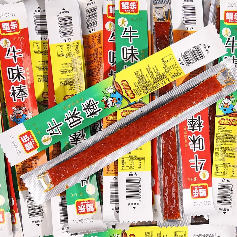 鲲乐牛味棒辣条童年怀旧零食麻辣解馋校园小吃批发素牛筋面筋16g