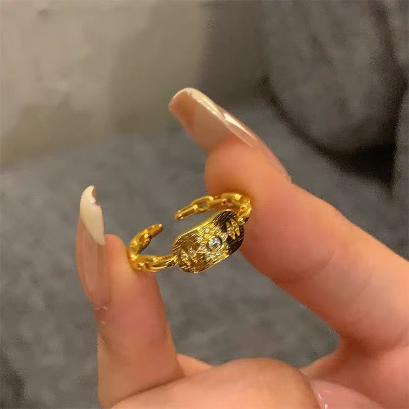 小众设计爱心戒指女可调节素银食指戒高级感指环时尚个性百搭手饰