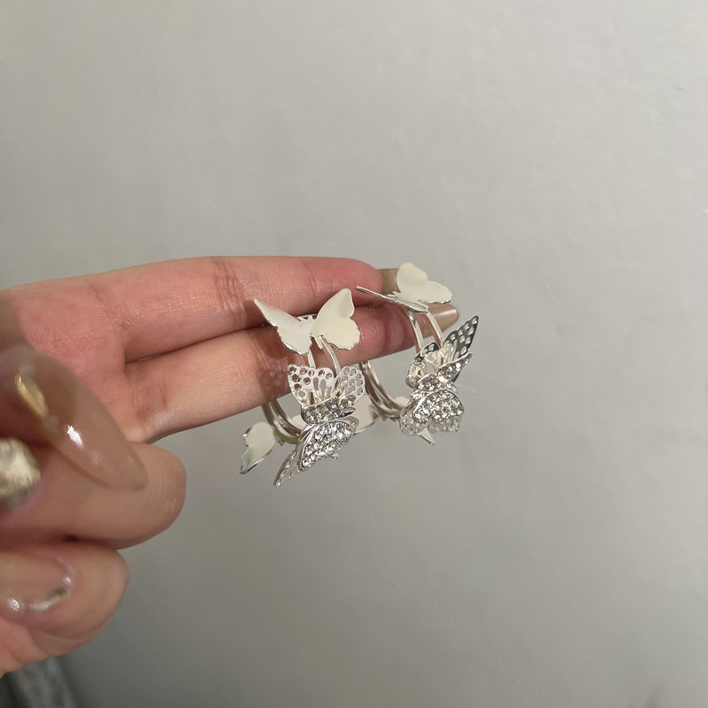 轻奢高级感圆圈耳环女超百搭质感光面金属耳圈耳饰小众设计感耳钉