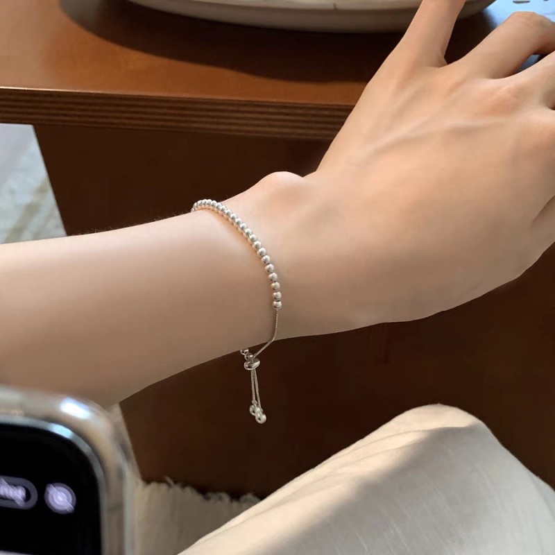 潮流个性时尚设计水晶锆石手链女款爱心百搭手环手镯轻奢素银配饰