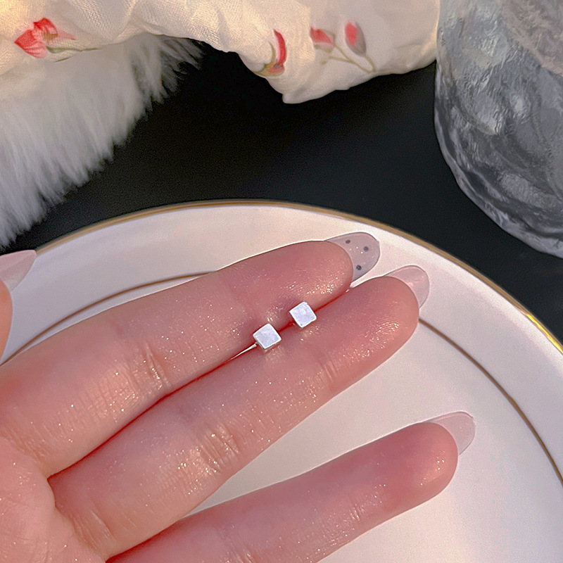 s925纯银耳针高级感蝴蝶结耳钉女耳环2025新款爆款养耳洞防堵耳饰