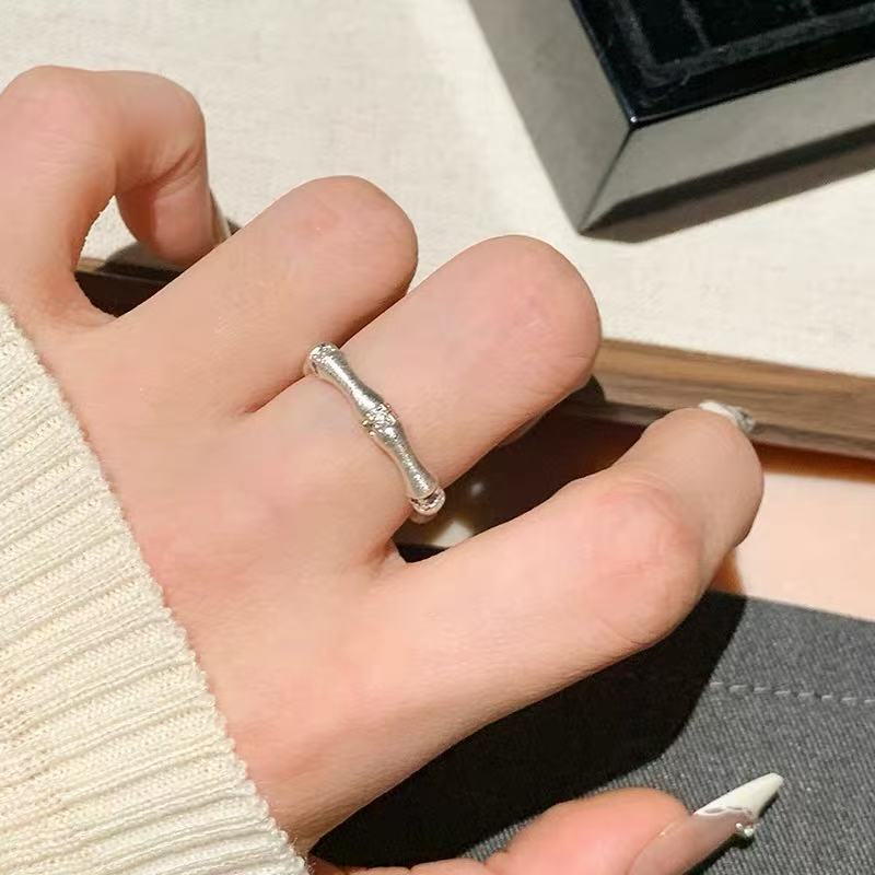 小众设计爱心戒指女可调节素银食指戒高级感指环时尚个性百搭手饰