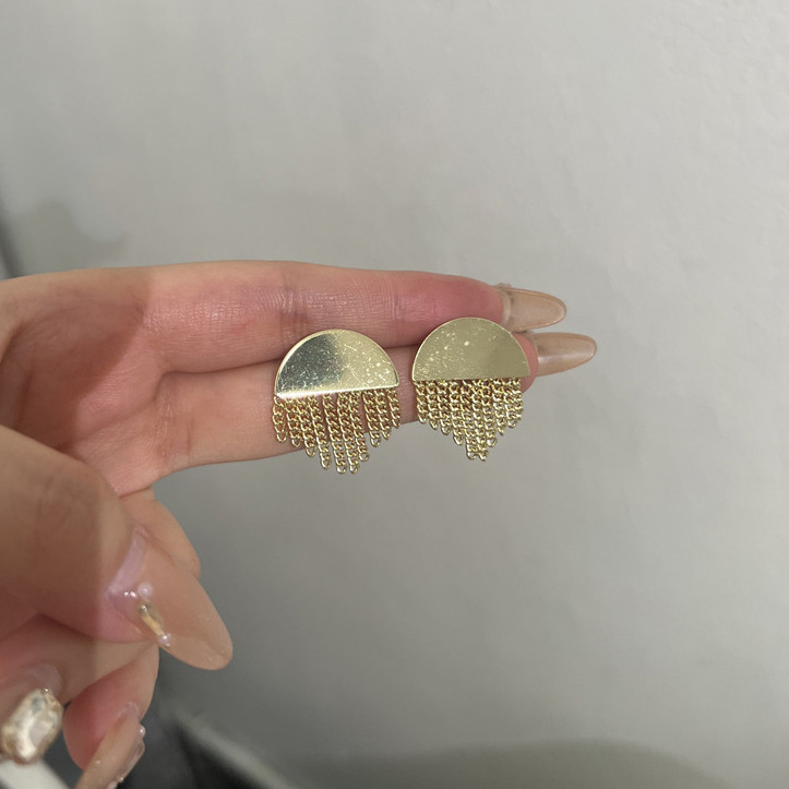 轻奢高级感圆圈耳环女超百搭质感光面金属耳圈耳饰小众设计感耳钉