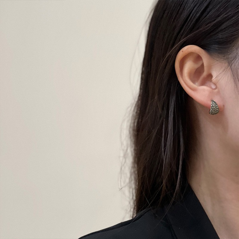 法式金属圆圈耳圈素圈耳环新款潮小众设计感独特气质耳饰女显脸小