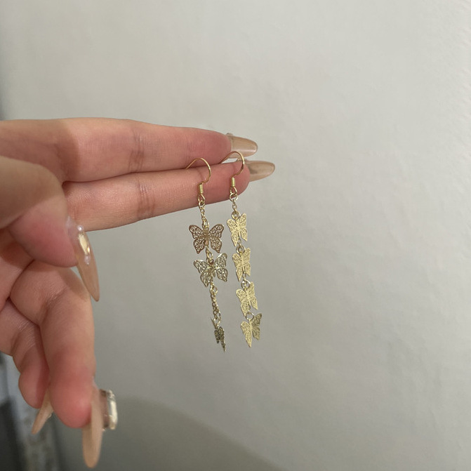轻奢高级感圆圈耳环女超百搭质感光面金属耳圈耳饰小众设计感耳钉